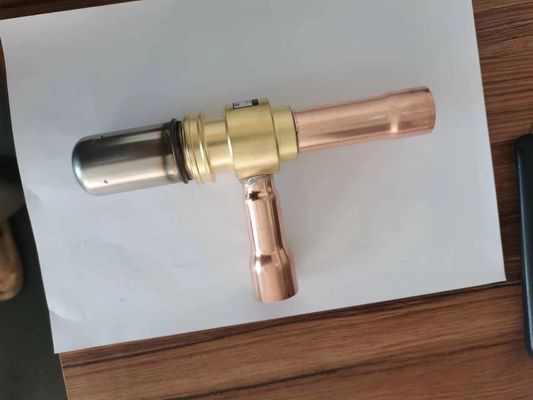 quality  Hitachi Water Chiller Accessories Electronic Expansion Valve G7C03588A factory