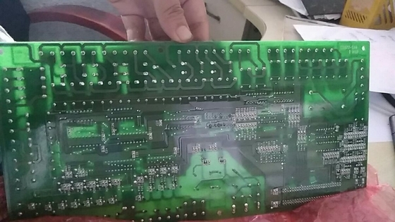 Hitachi screw chiller PCB I/O board   G7B00100A